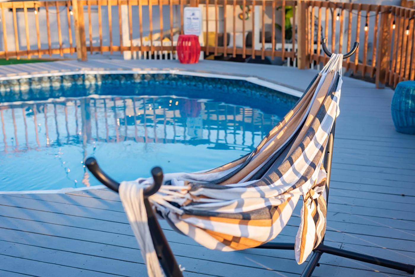 Game Room, Pool & Fire Pit At The Medical Center San Antonio Ngoại thất bức ảnh